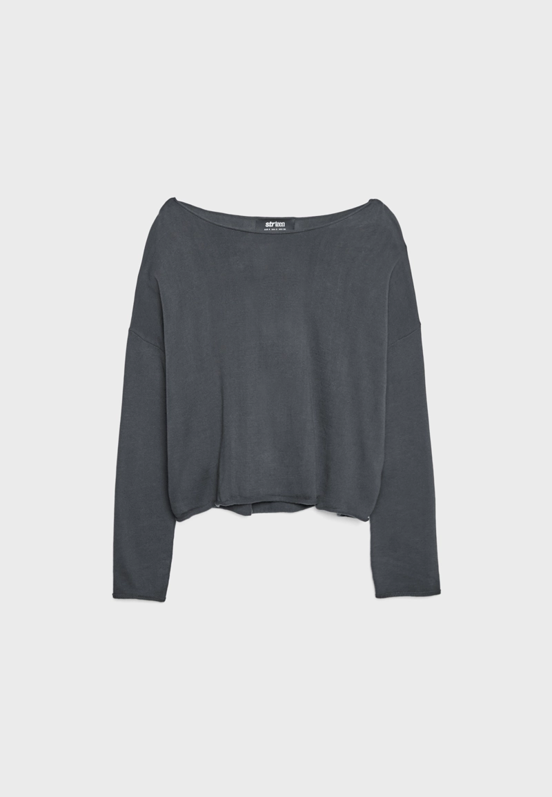 Укороченный джемпер с вырезом «лодочка»