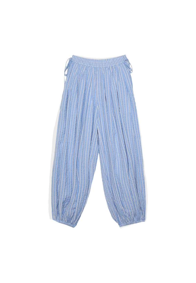 Брюки-баллоны в полоску