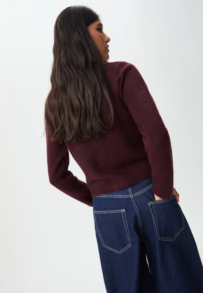 Трикотажный кардиган на пуговицах