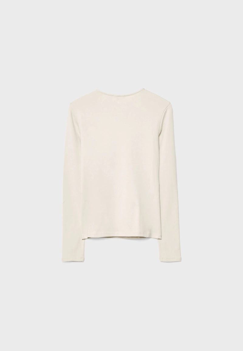 Базовая футболка с длинными рукавами