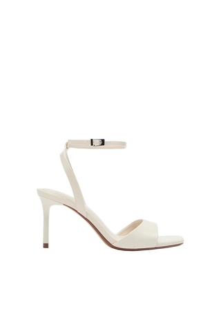 Босоножки на шпильке- Заказать в России