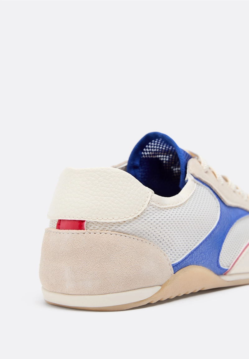 Ретро-кеды в стиле кэжуал