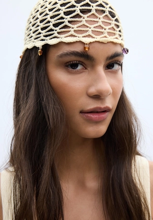 Шапочка с камнями- Заказать в России