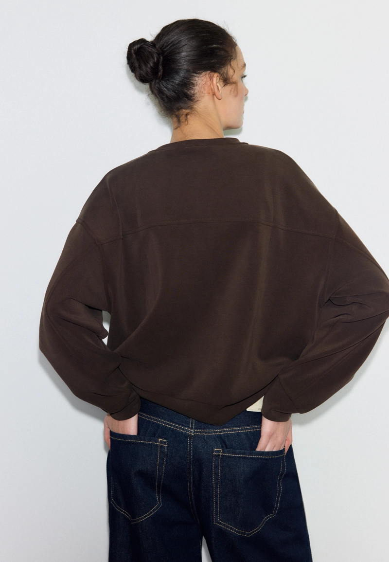 Базовая толстовка из мягкой ткани