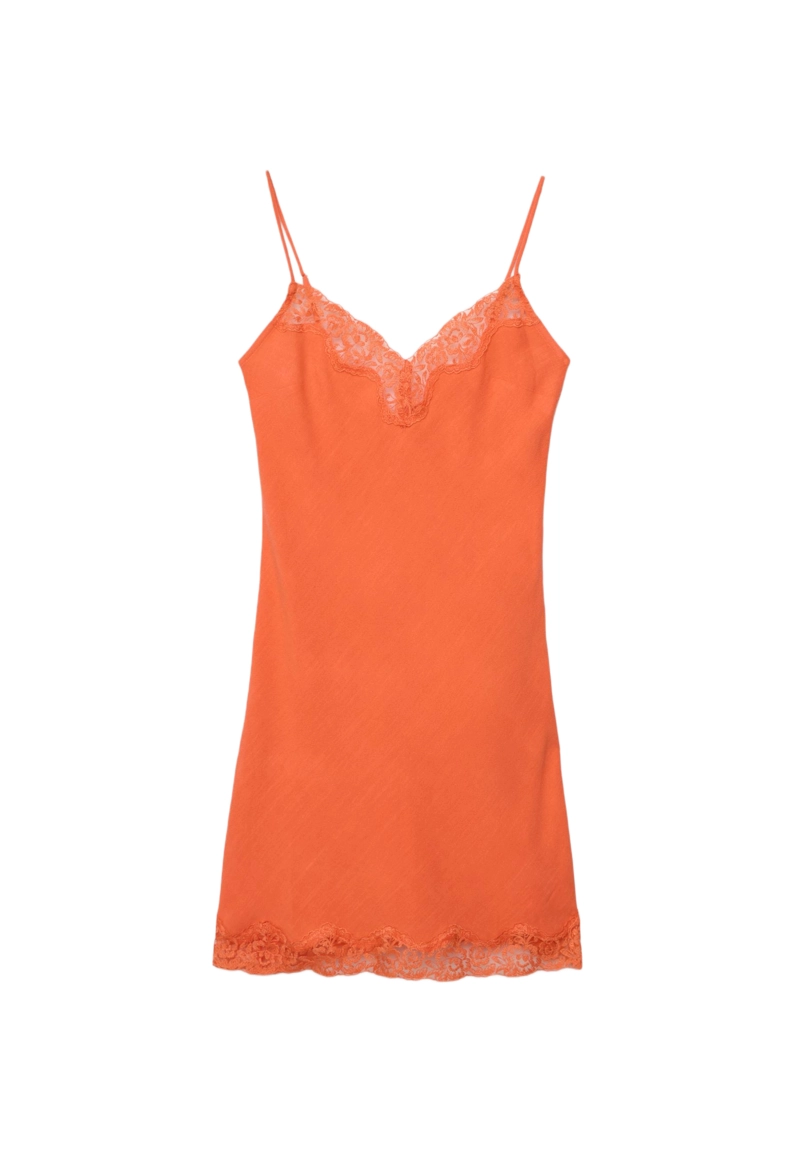 Короткое платье из кружева в стиле рустик