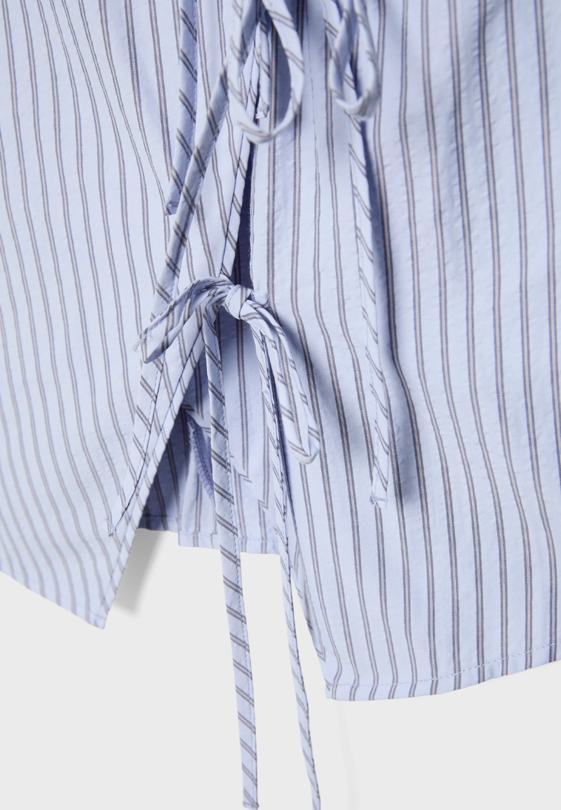 Топ с горловиной халтер и воротником ципао, жатый