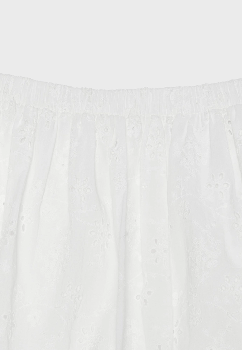 Юбка-баллон с ажурной вышивкой