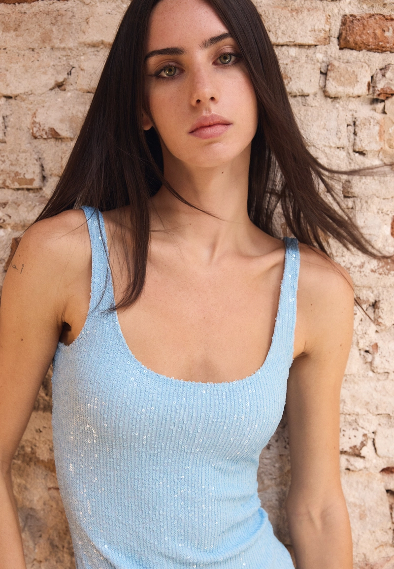 Платье мини с пайетками