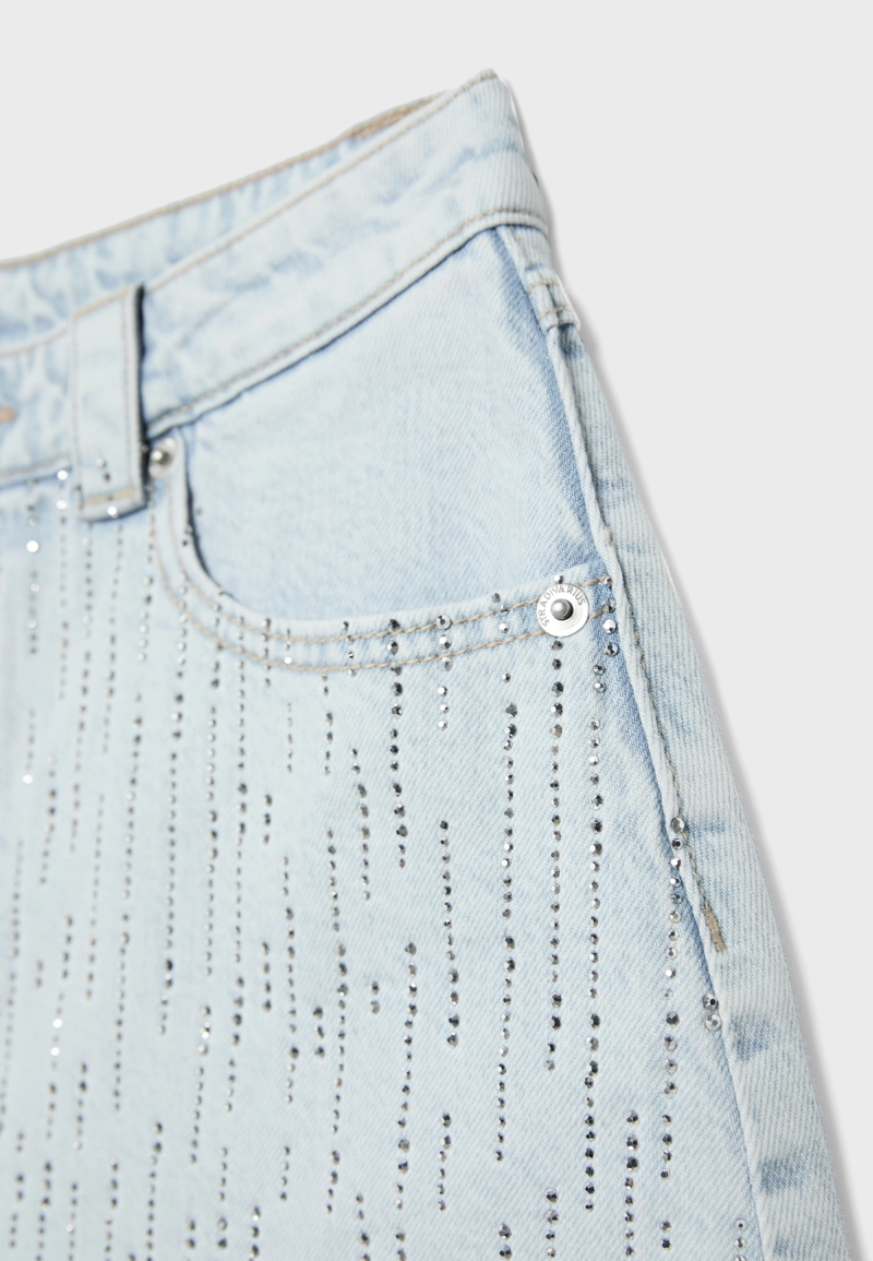 Джинсовая юбка-шорты с блестками