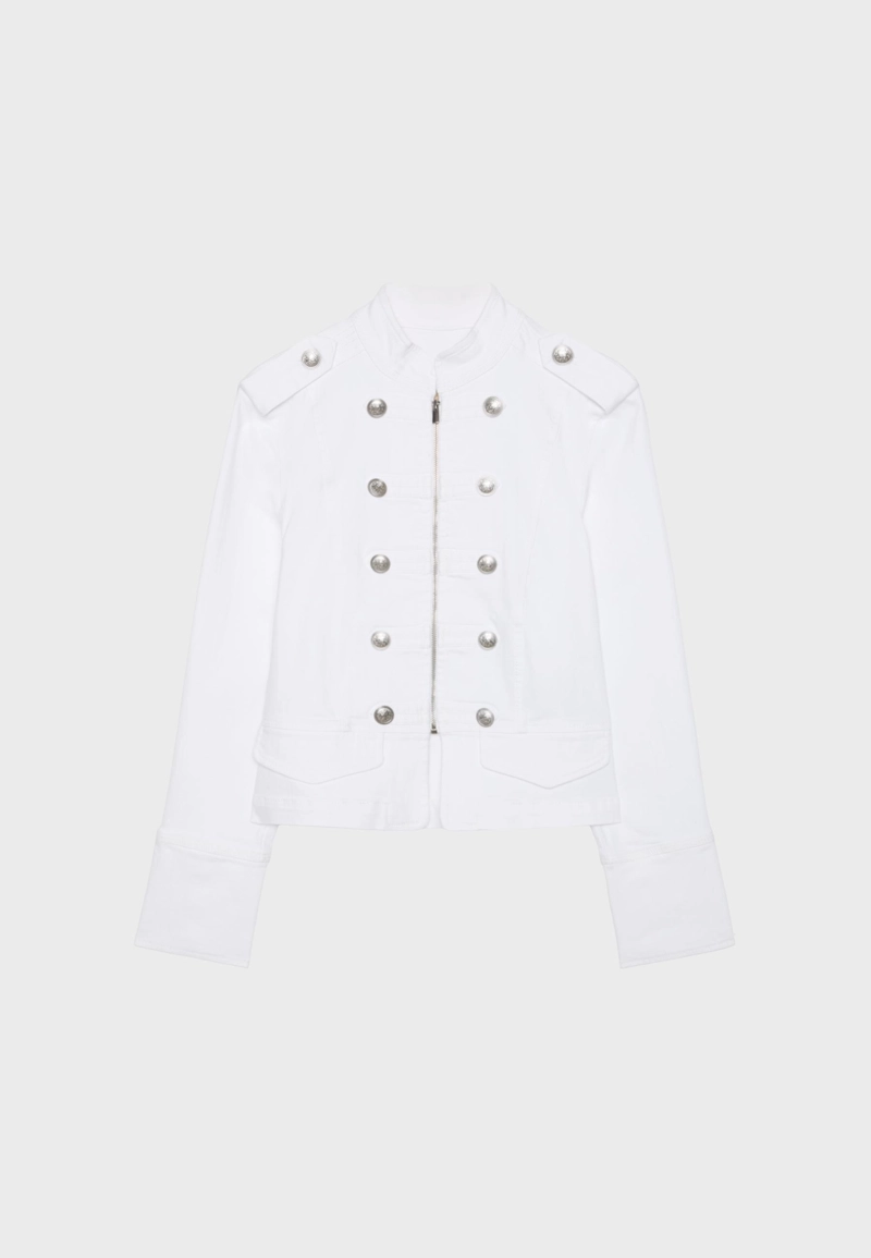 Джинсовая куртка в стиле милитари