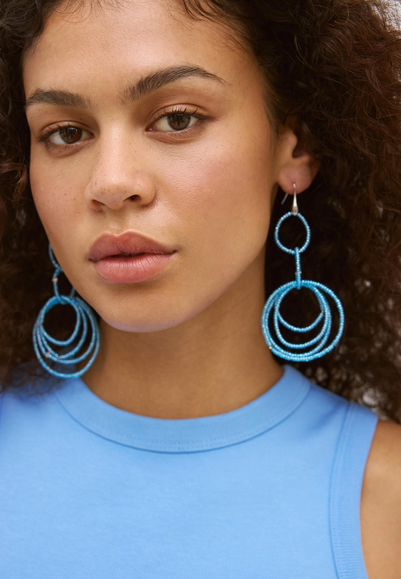 Длинные серьги с бусинами