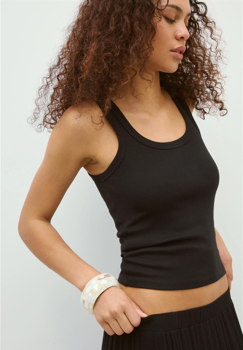 Макси-браслет с эффектом перламутра