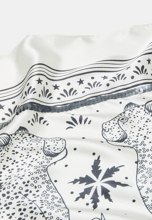 Платок с принтом и пайетками- Заказать в России