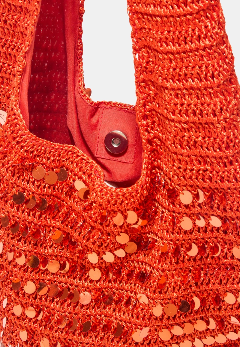 Сумка на плечо с пайетками