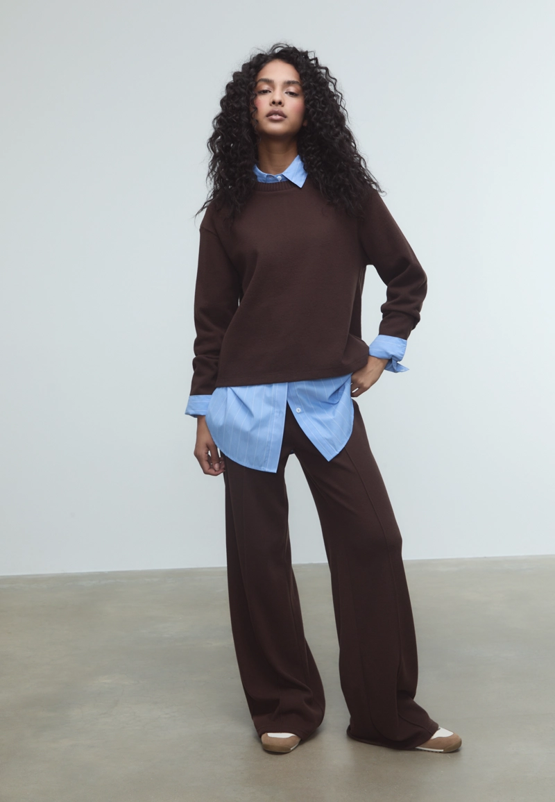 Трикотажная футболка с круглым вырезом