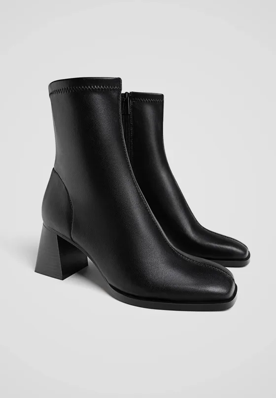 Ботильоны на среднем каблуке из эластичной ткани