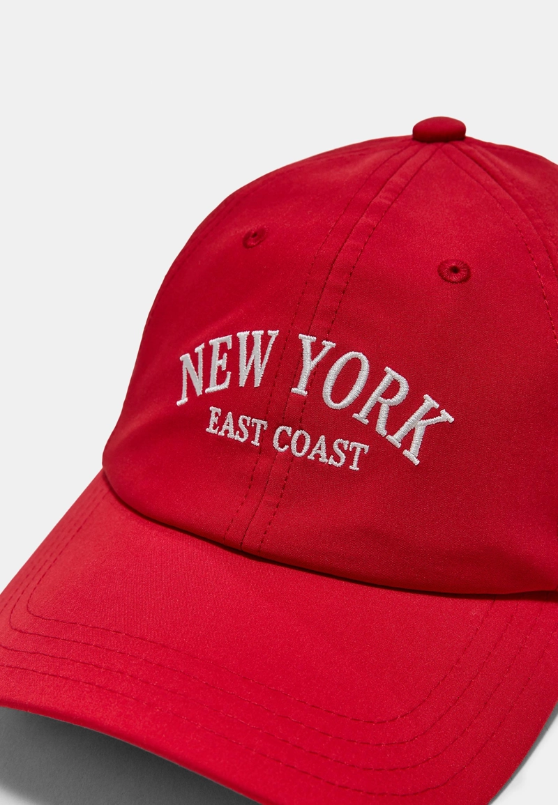 Кепка с вышивкой New York