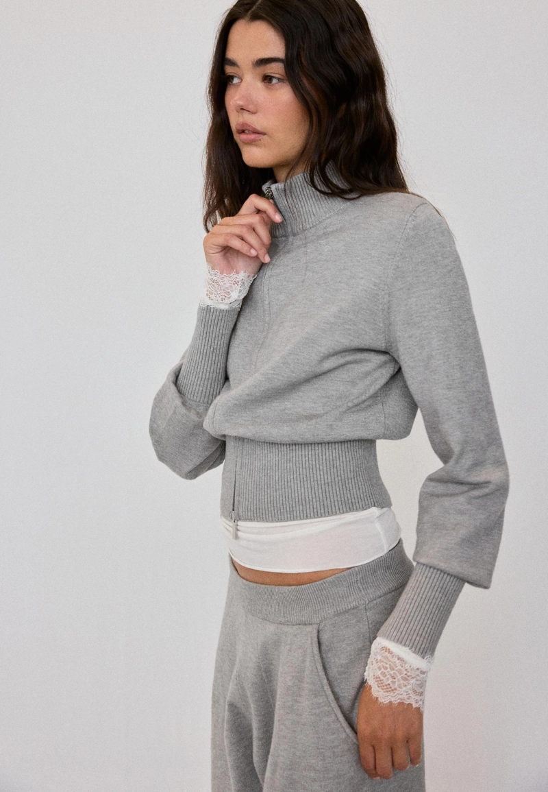 Приталенный трикотажный кардиган на молнии