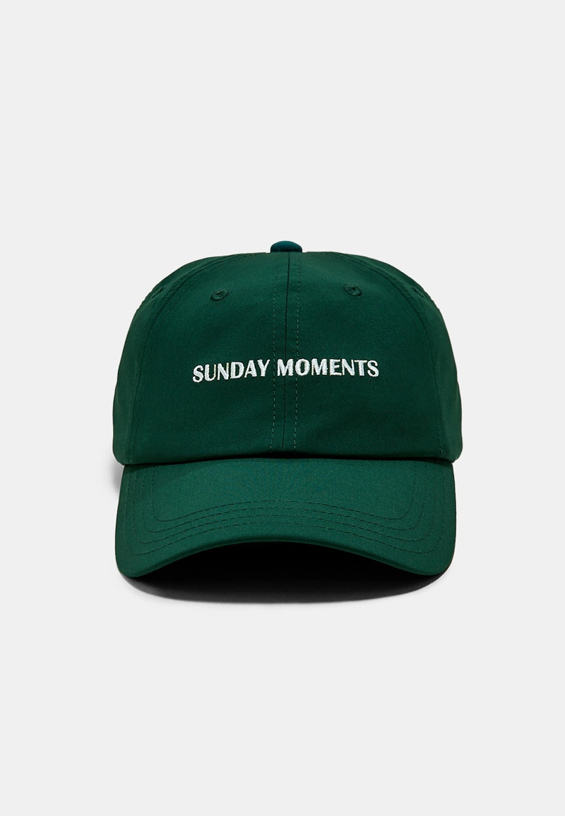 Кепка с вышивкой Sunday Moments