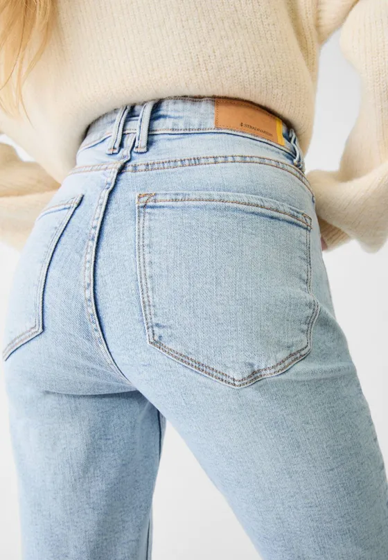 Джинсы mom fit D10 облегающего кроя