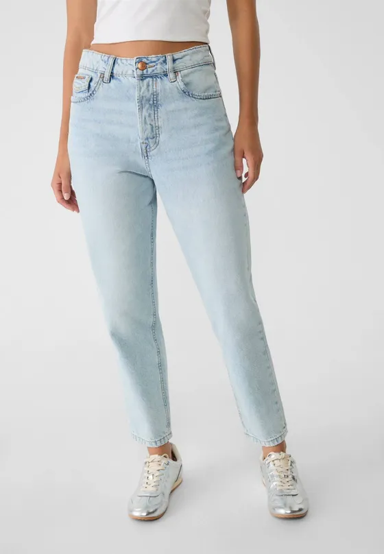 Джинсы mom fit D81