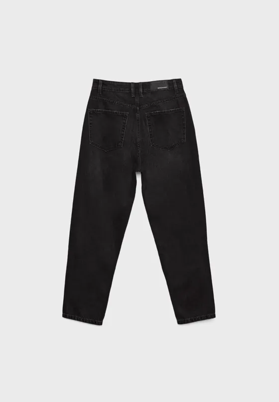 Джинсы mom fit D81