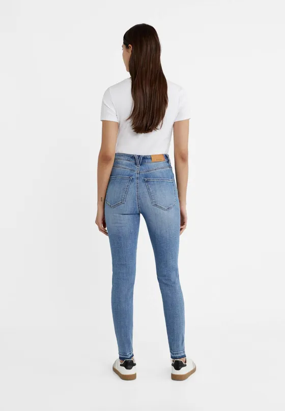 Джинсы скинни с очень высокой посадкой D09