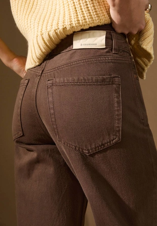 Джинсы D92 прямого кроя- Заказать в России