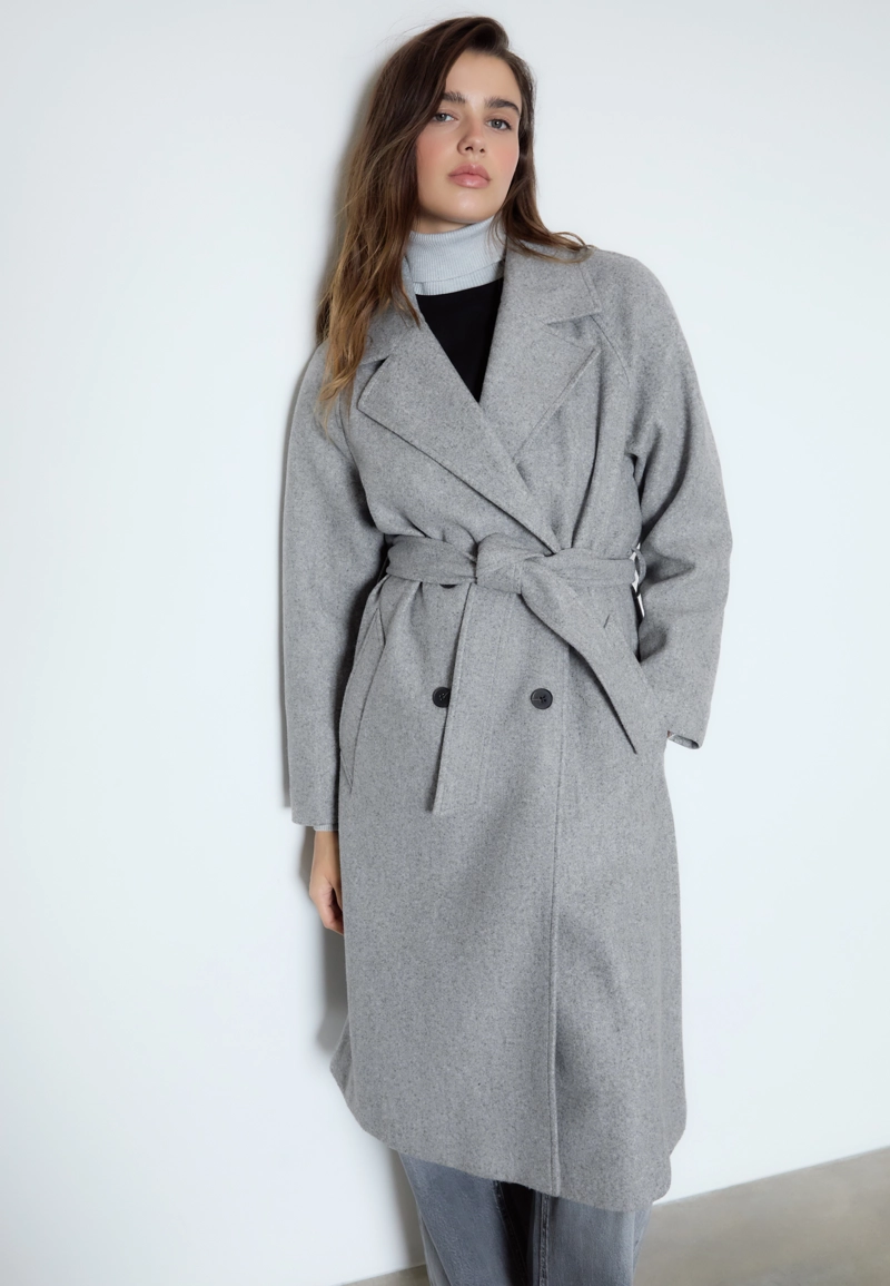 Тренч из мягкой ткани