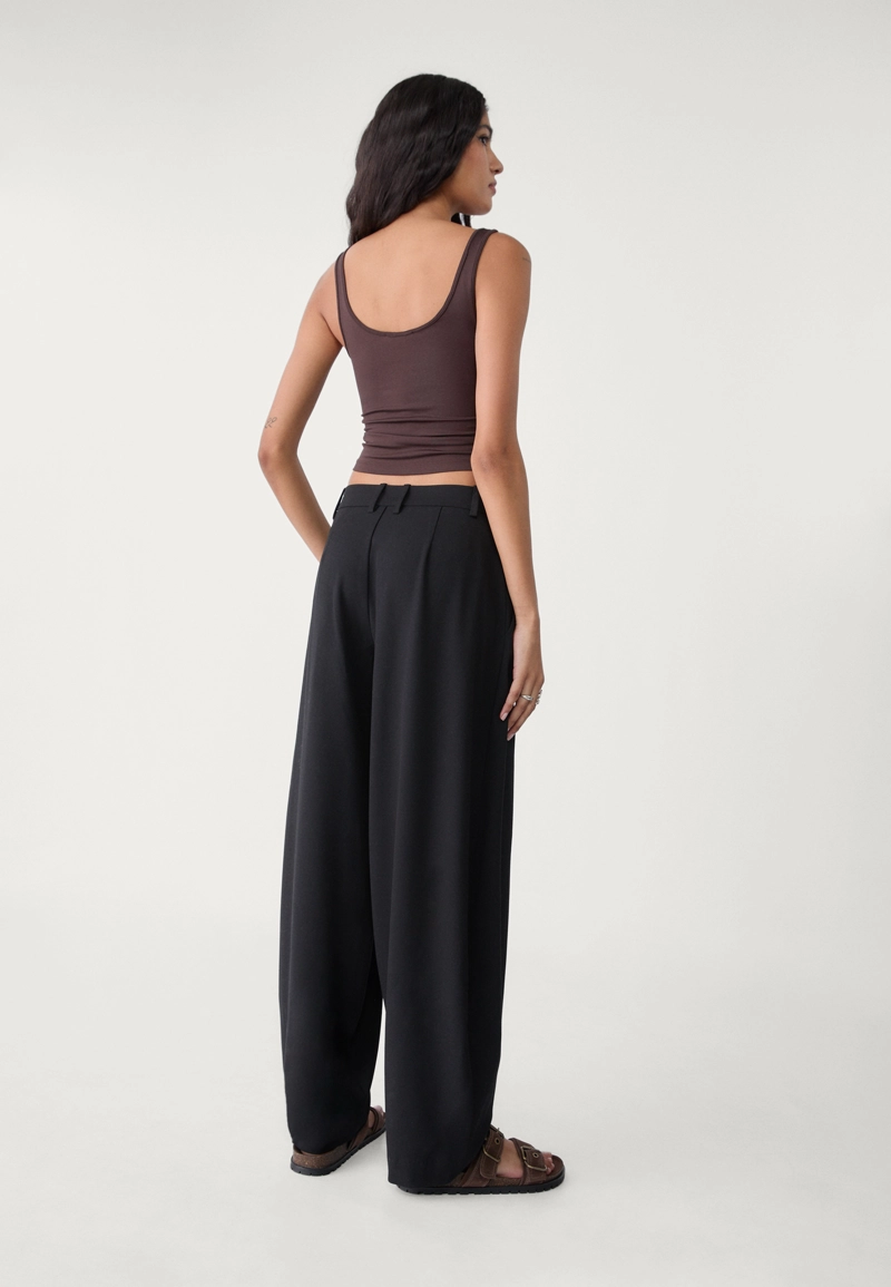 Брюки Baggy с вытачкой