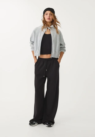 Брюки-джоггеры палаццо, мягкие на ощупь- Заказать в России