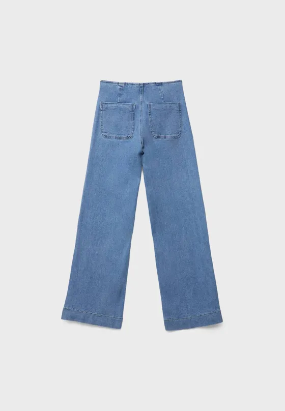 Джинсы D77 в минималистичном стиле с карманами